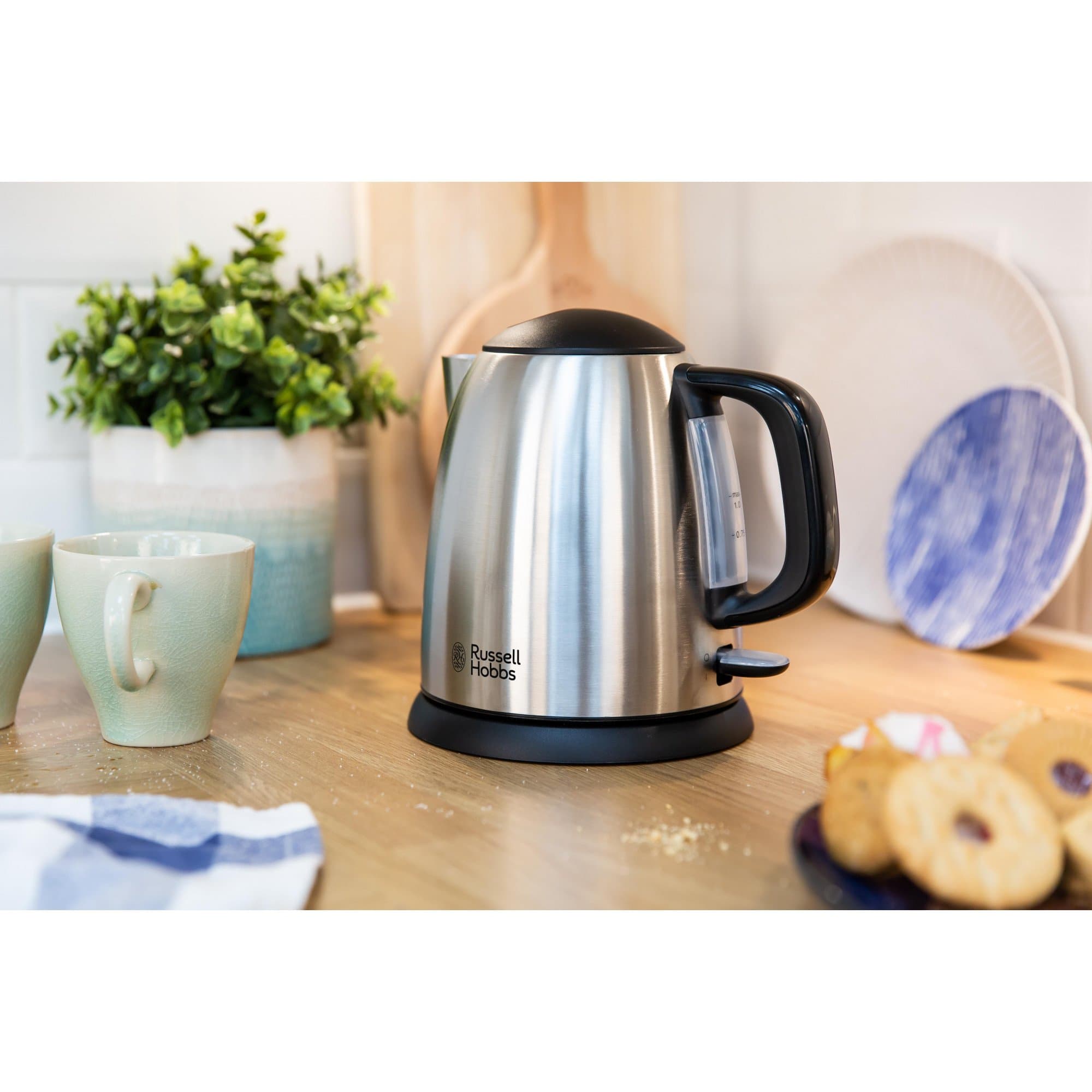 Электрический чайник Russell Hobbs 24991-70 металл